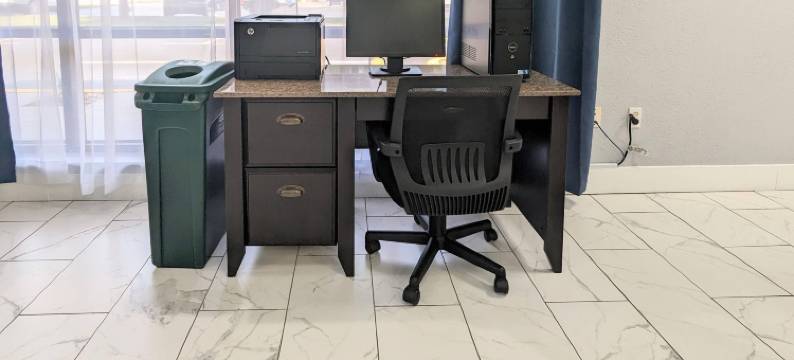 坎贝尔堡凯艺酒店(Quality Inn Oak Grove Fort Campbell)图片