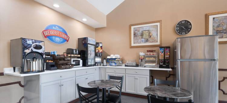 乔治亚科默斯温德姆呗盟酒店 - 近丹吉尔畅货中心(Baymont by Wyndham Commerce GA Near Tanger Outlets Mall)图片