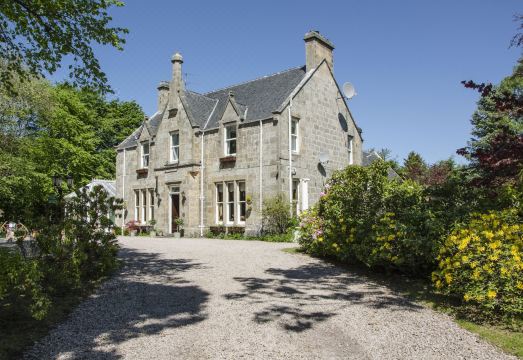 Ravenscourt House, Guest HouseHotel Overview