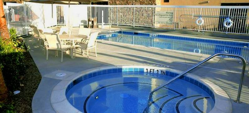 希尔顿欢朋套房酒店-海豹滩(Hampton Inn & Suites Seal Beach)图片