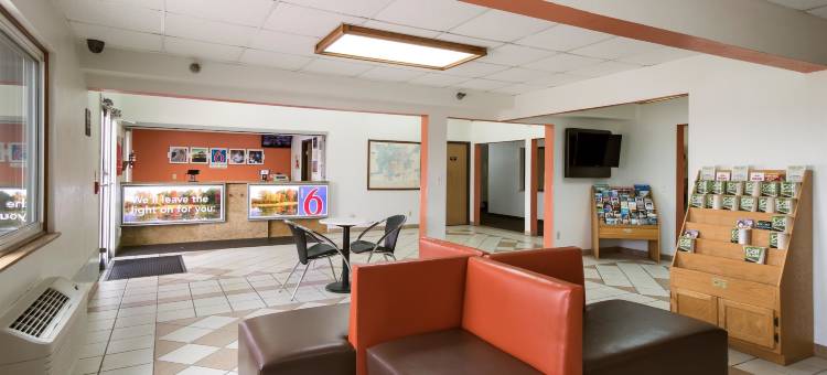 达文波特6号汽车旅馆(Motel 6 Davenport, IA)图片