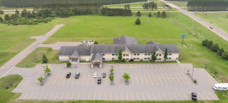 托马霍克罗德威酒店及套房(Rodeway Inn & Suites)图片