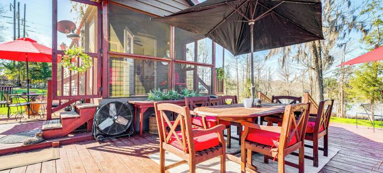 布林森湖畔小屋：月亮背后(Lakefront Cabin in Brinson: Behind the Moon)图片