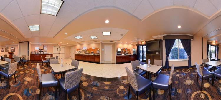 智选假日套房酒店莱思罗普- 南顿 by IHG(Holiday Inn Express & Suites LATHROP by IHG)图片