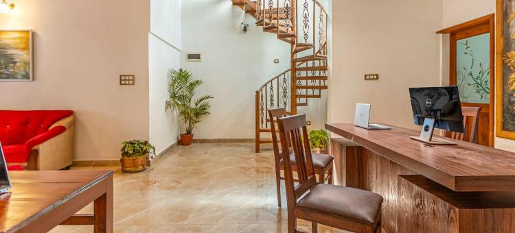 斯特林布鲁克斯通 库格(Sterling Brookstone Coorg)图片