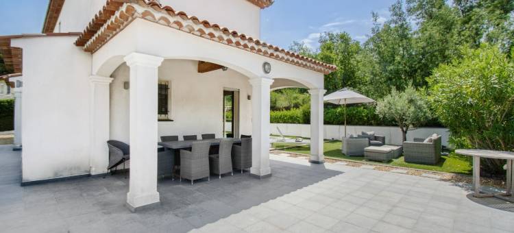 Villa in Le Plan-de-la-Tour with Pool图片