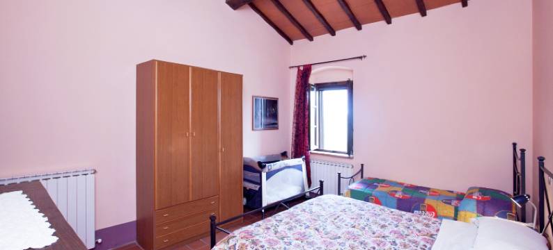 Authentic pool house图片