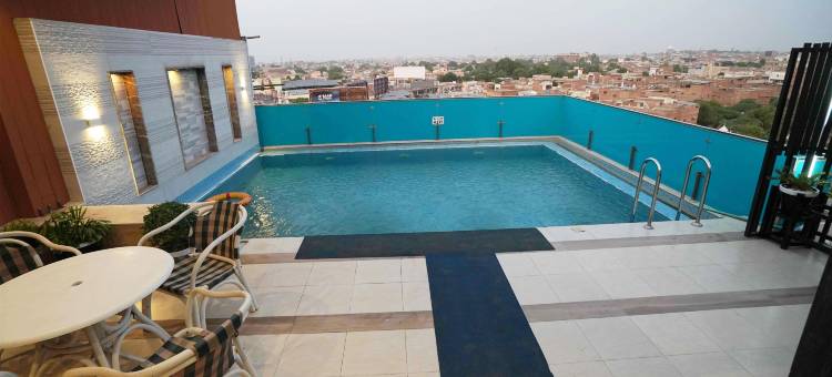 木尔坦贝斯特韦斯特优质大酒店(Best Western Plus Grand Hotel Multan)图片