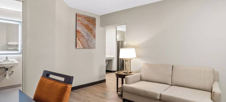 橘园郊区公寓 - 杰克逊维尔靠近海军航空站(Suburban Studios Orange Park - Jacksonville Near Naval Air Station)图片