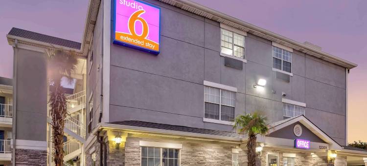 德克萨斯达拉斯 - 北 - 理查森 6 号开放式客房酒店(Studio 6 Dallas, TX - North - Richardson)图片