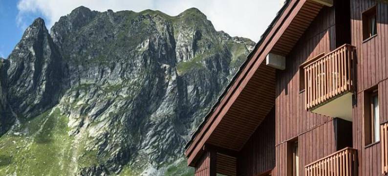 Studio 4 People - Budget图片