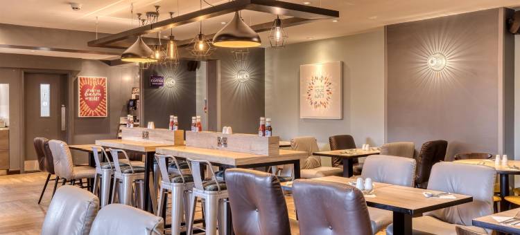 沃尔瑟姆阿比普瑞米尔酒店(Premier Inn Waltham Abbey)图片