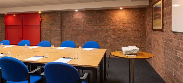 利物浦皇家阿尔伯特码头智选假日酒店(Holiday Inn Express LIVERPOOL - ROYAL ALBERT DOCK by IHG)图片