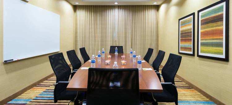 斯托克顿堡万枫酒店及套房(Fairfield Inn & Suites Fort Stockton)图片