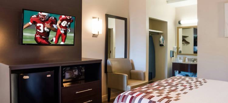 红顶酒店-图珀洛(Red Roof Inn Tupelo)图片