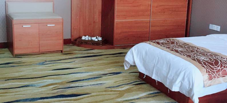 巴彦淖尔锦悦商务酒店图片