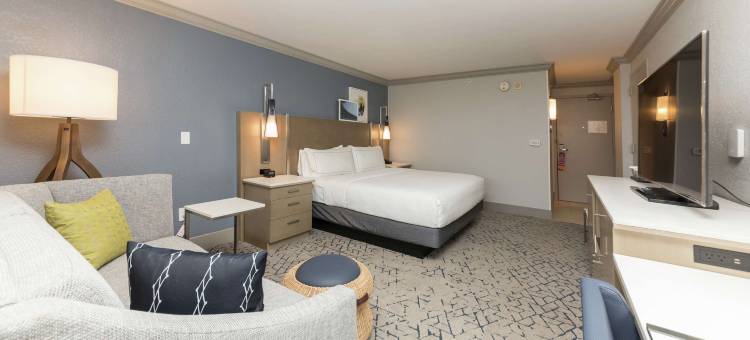 墨尔本海滨希尔顿酒店(Hilton Melbourne Beach Oceanfront)图片