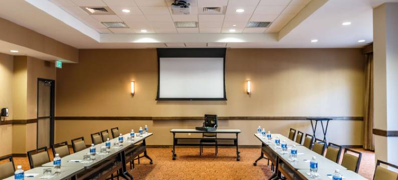 丹佛莱克伍德贝尔马尔凯悦嘉寓酒店(Hyatt House Denver Lakewood Belmar)图片