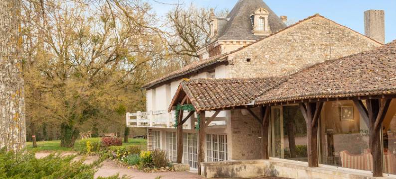 佩里格尼城堡原生酒店(Château de Périgny, the Originals Relais)图片