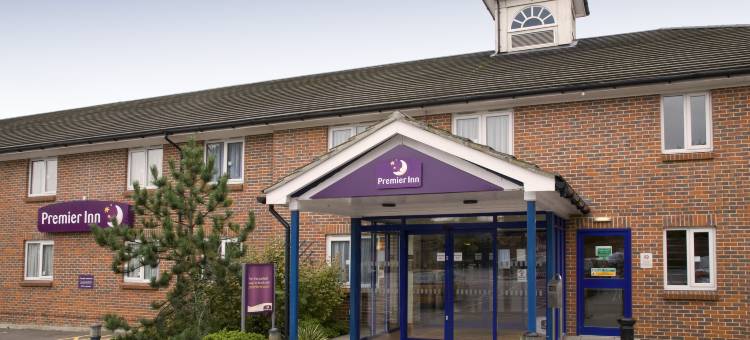 雷利巴斯尔登普里米尔酒店(Premier Inn Basildon (Rayleigh) Hotel)图片