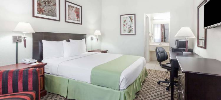 欧文格雷普韦恩达拉斯沃思堡机场北温德姆戴斯酒店(Days Inn by Wyndham Irving Grapevine DFW Airport North)图片