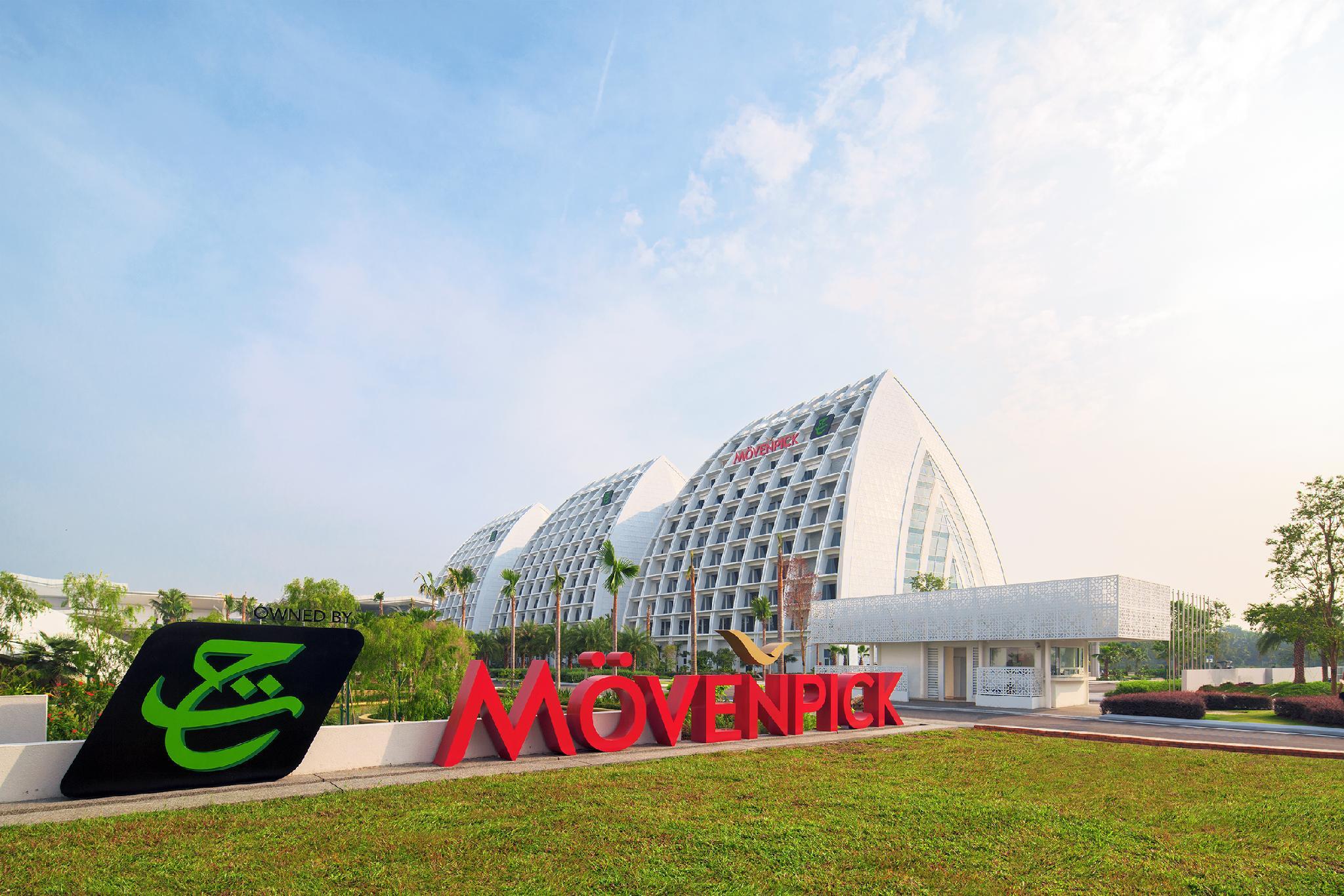 Movenpick Hotel & Convention Centre KLIAOver view