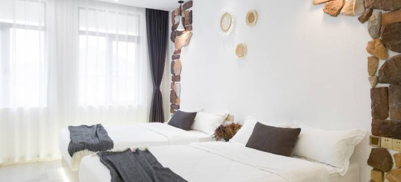 东山岛旗滨领海国际一抹悠蓝民宿(环岛路分店)图片