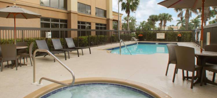 圣露西港欢朋酒店及套房(Hampton Inn & Suites Port St. Lucie-West)图片