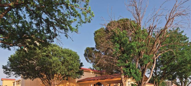 拉伯克- 市政中心市中心呗盟酒店(Baymont by Wyndham Lubbock - Downtown Civic Center)图片