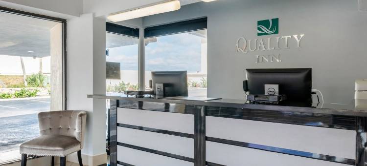 代托纳比奇海滨凯艺酒店(Quality Inn Daytona Beach Oceanfront)图片