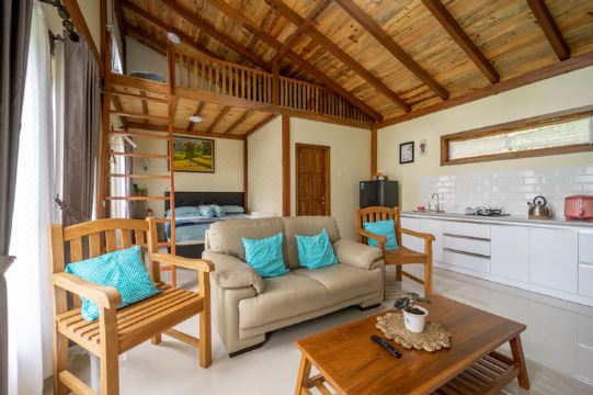 Kelivana the Wooden House 3 Hotel Overview