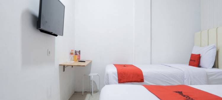 红多兹酒店 - 棉兰阿克萨拉(RedDoorz @ Aksara Medan)图片