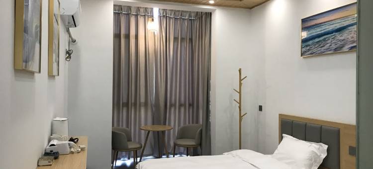 武功山河塘月色游客服务中心店民宿(芦万武旅游公路分店)图片