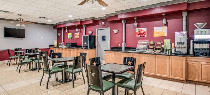 MainStay套房奥佐纳I-10(MainStay Suites Ozona I-10)图片