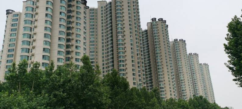 北京东燕郊紫红民宿(燕顺路分店)图片