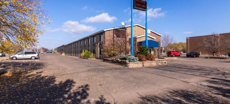 威斯康星州欧克莱尔汽车旅馆(Motel 6 Eau Claire, WI)图片