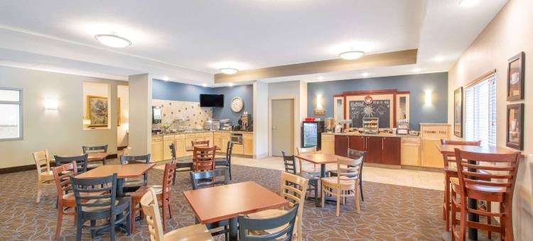 洪堡AmericInn酒店(AmericInn by Wyndham Humboldt)图片
