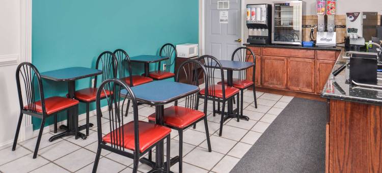 休斯顿FM1960及I-45美洲最佳价值酒店(Americas Best Value Inn & Suites-Houston FM 1960/ I-45)图片