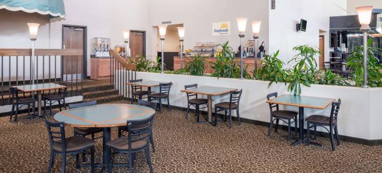 柯克斯维尔戴斯酒店(Days Inn by Wyndham Kirksville)图片