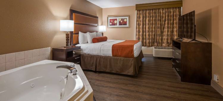 布拉夫斯交叉路贝斯特韦斯特酒店(Best Western Crossroads of the Bluffs)图片