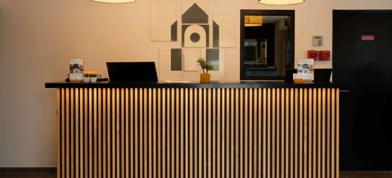 纳博讷康铂酒店(Campanile Narbonne)图片