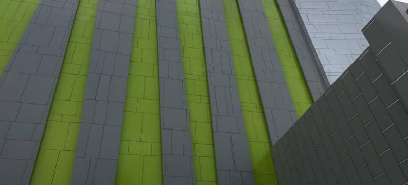 克拉巴加丁威兹高级酒店(Whiz Prime Hotel Kelapa Gading)图片