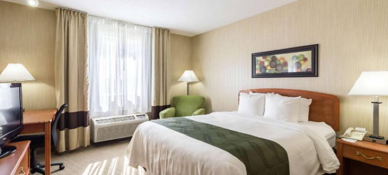 马歇尔品质酒店 MN 大学附近(Quality Inn Marshall MN Near University)图片