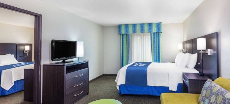 费拉格尔斯塔夫东戴斯套房酒店(Days Inn & Suites by Wyndham East Flagstaff)图片