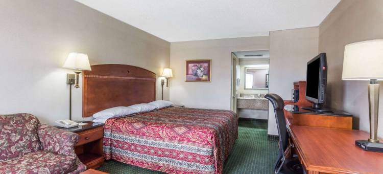 坎普斯普林斯安德鲁斯空军基地戴斯酒店(Days Inn by Wyndham Camp Springs/Andrews AFB DC Area)图片