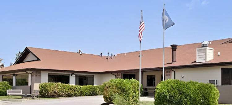 温泉城温德姆速8酒店(Super 8 by Wyndham Hot Springs)图片