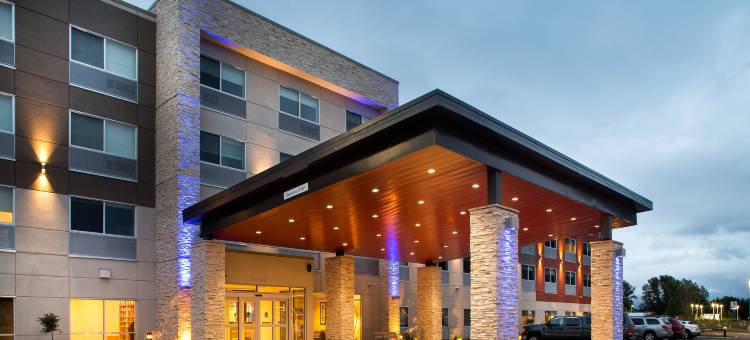 特莱斯智选假日套房酒店(Holiday Inn Express & Suites Terrace)图片