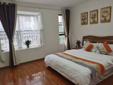 荔波依依布舍温馨民宿(建设中路分店)