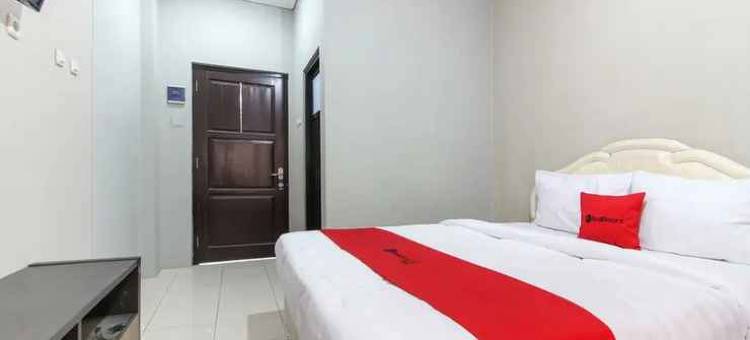 红多兹酒店-近梭罗巴拉潘站2号(RedDoorz Near Solo Balapan Station 2)图片