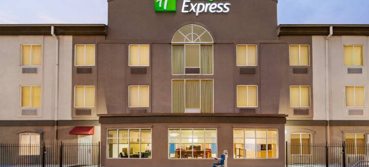 利夫奥克智选假日酒店&套房(Holiday Inn Express & Suites Live Oak)图片